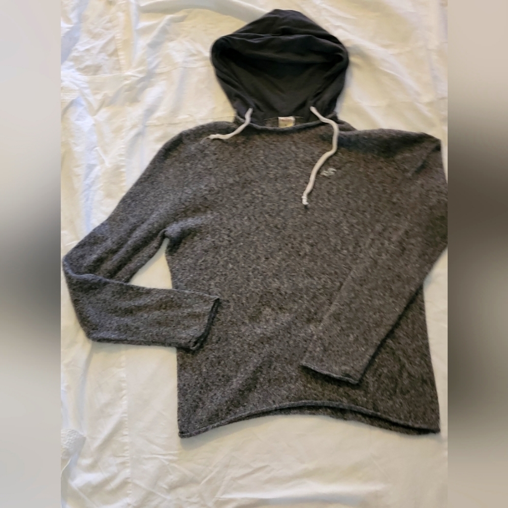 Hollister hooded  scoop neck sweater